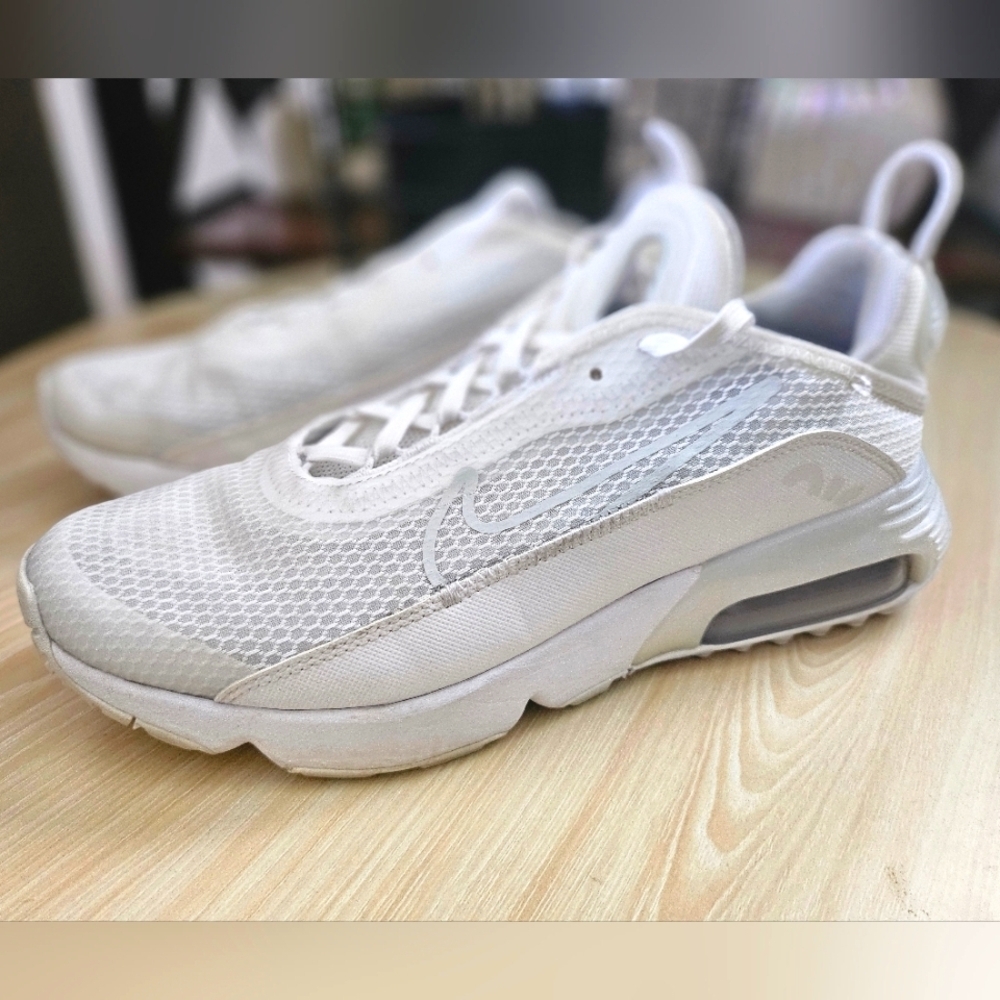 Youth Nike Air Max 2090 GS J White CJ4066 102 size 5Y..